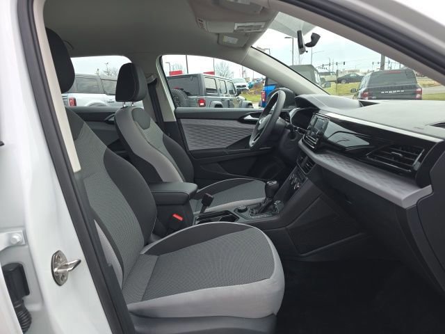 Used 2022 Volkswagen Taos S image 18