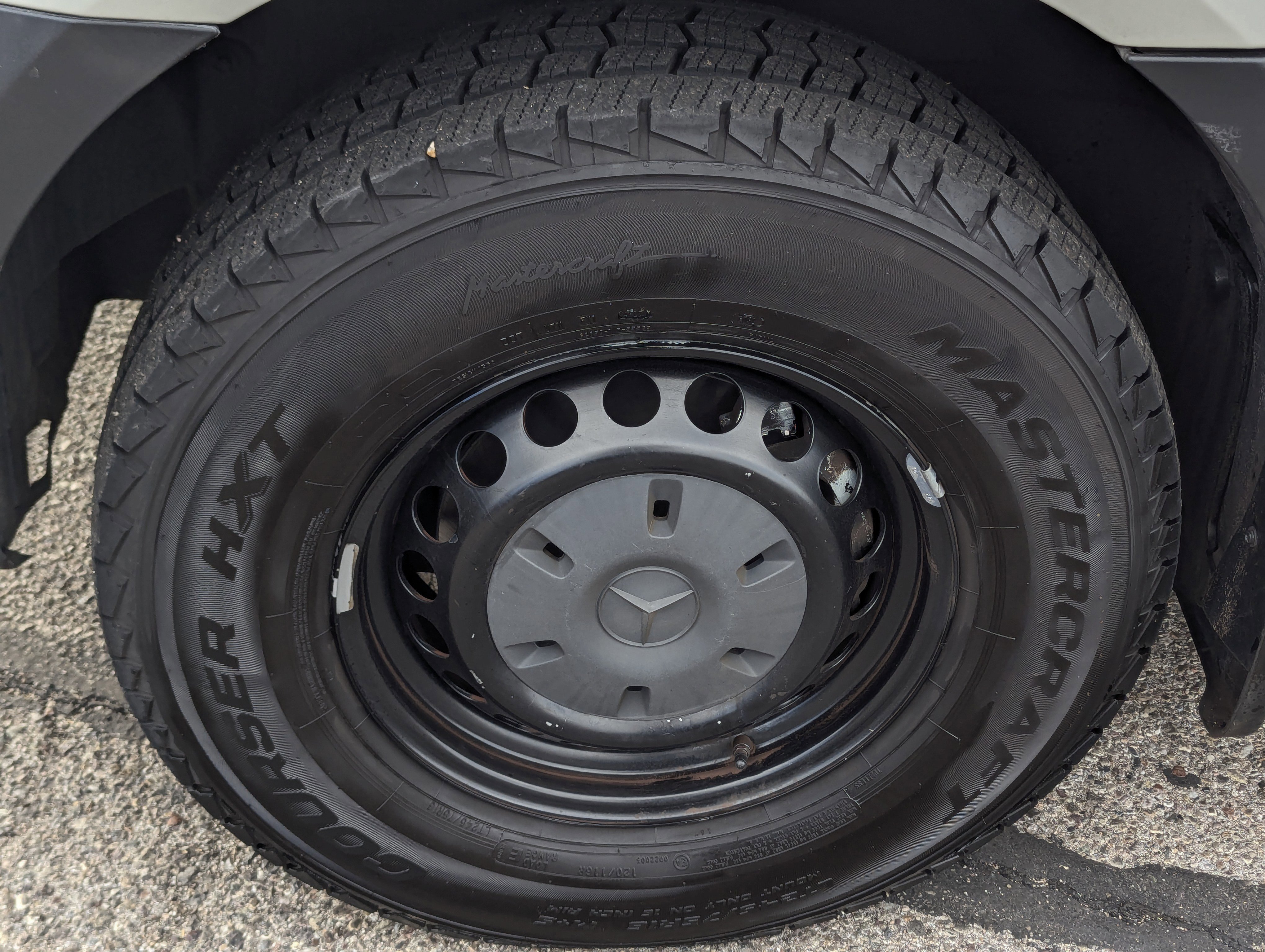 Used 2021 Mercedes-Benz Sprinter 2500 image 7