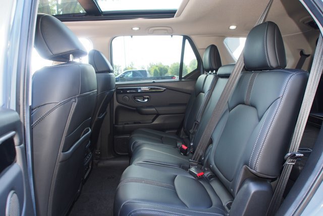 Used 2025 Honda Pilot Touring image 23