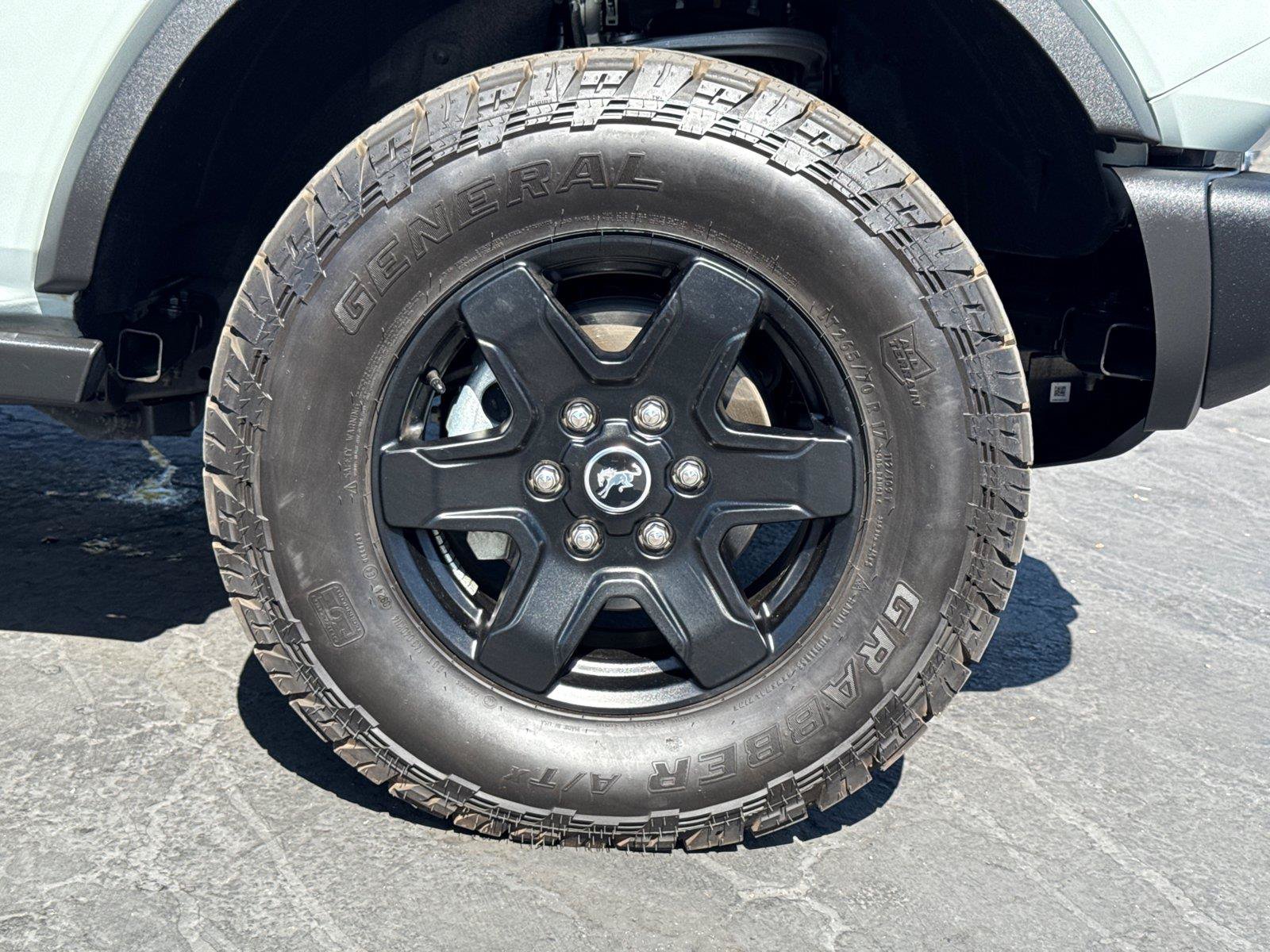 Certified 2024 Ford Bronco Black Diamond AWD/4WD image 6