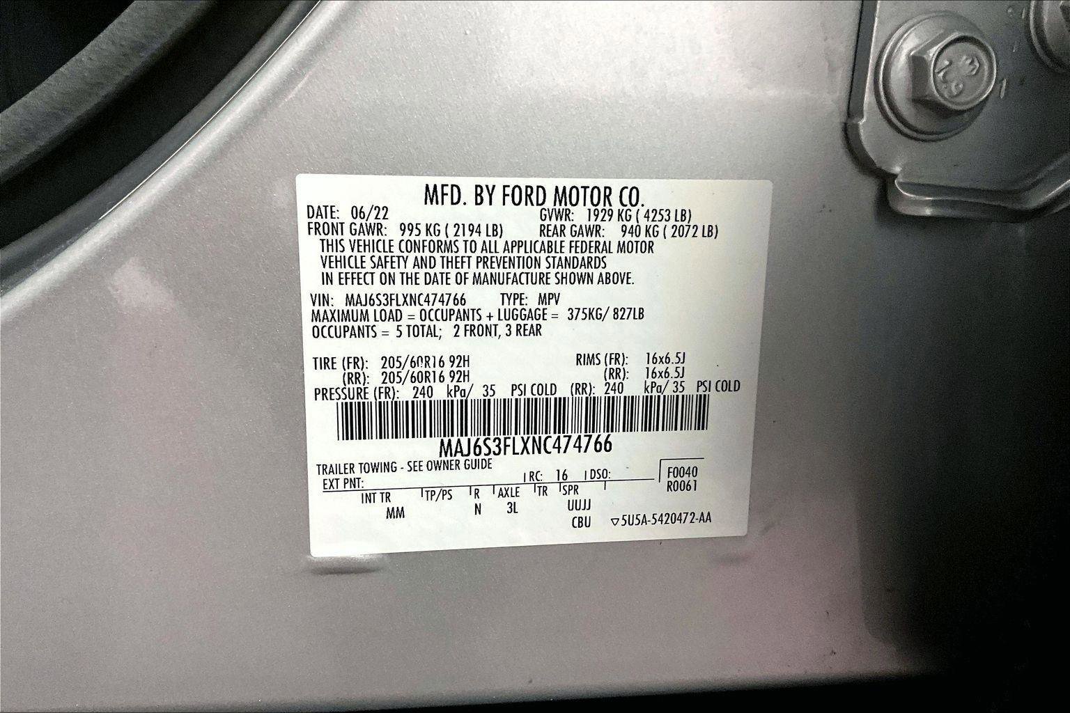 Certified 2022 Ford EcoSport S image 32