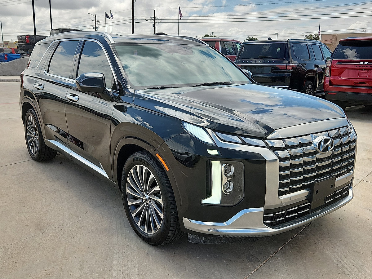 Used 2024 Hyundai Palisade Calligraphy AWD/4WD image 4