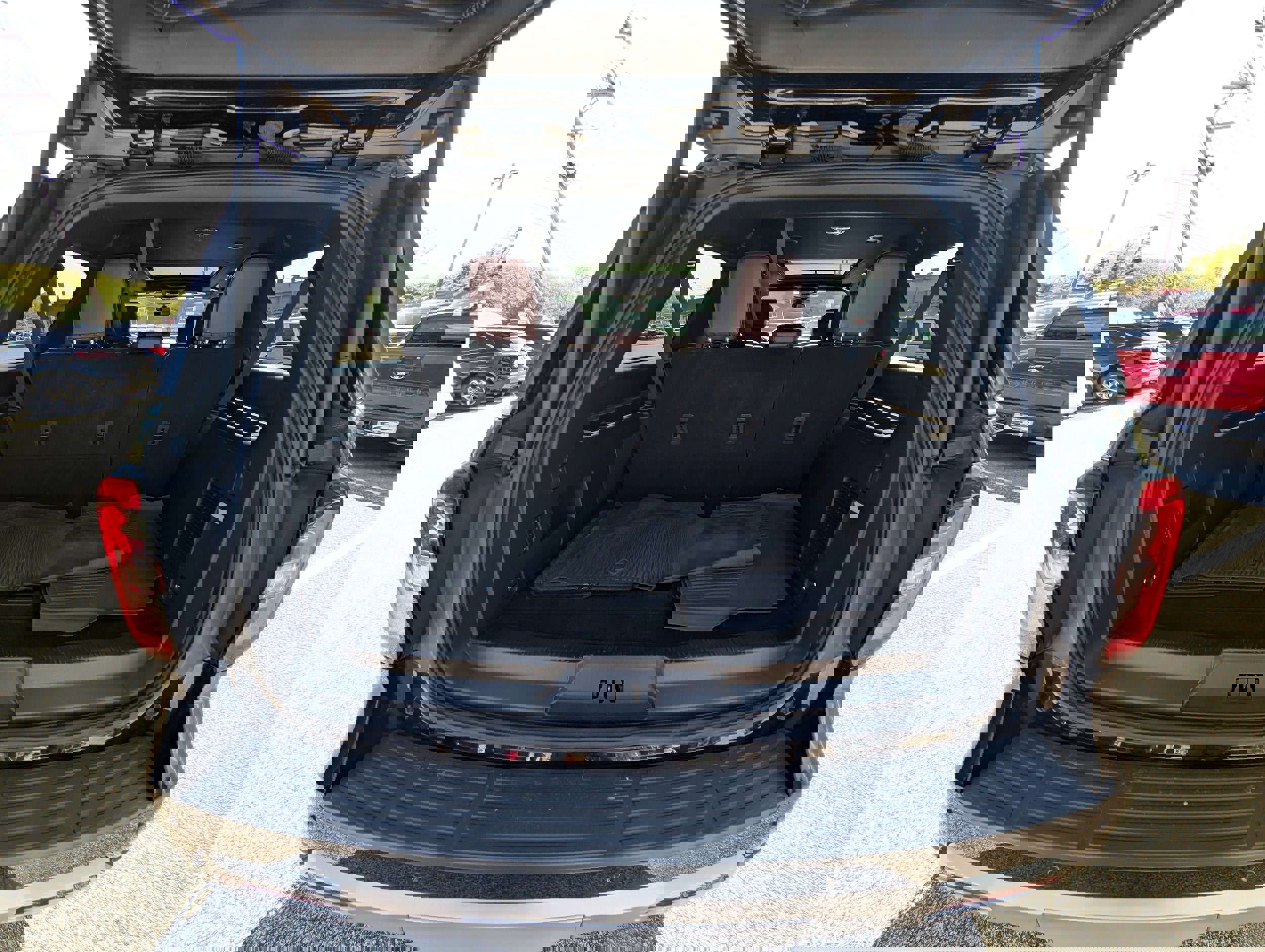 Certified 2022 Ford Expedition Max Limited image 15