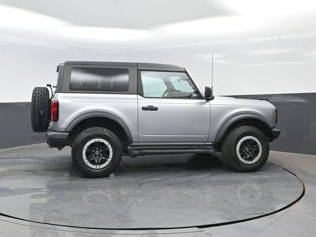 Certified 2022 Ford Bronco Black Diamond AWD/4WD image 3