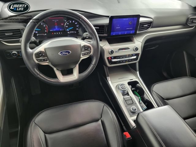 Certified 2021 Ford Explorer XLT w/ Equipment Group 202A AWD/4WD image 35
