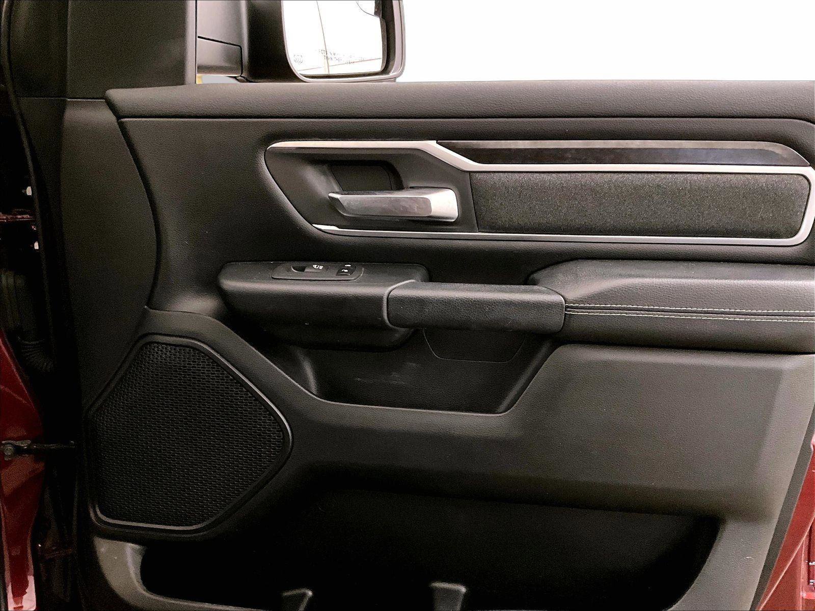 Used 2020 RAM 1500 Big Horn AWD/4WD image 23