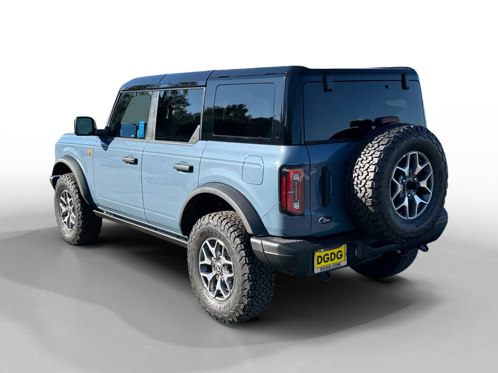 Certified 2025 Ford Bronco Badlands image 5