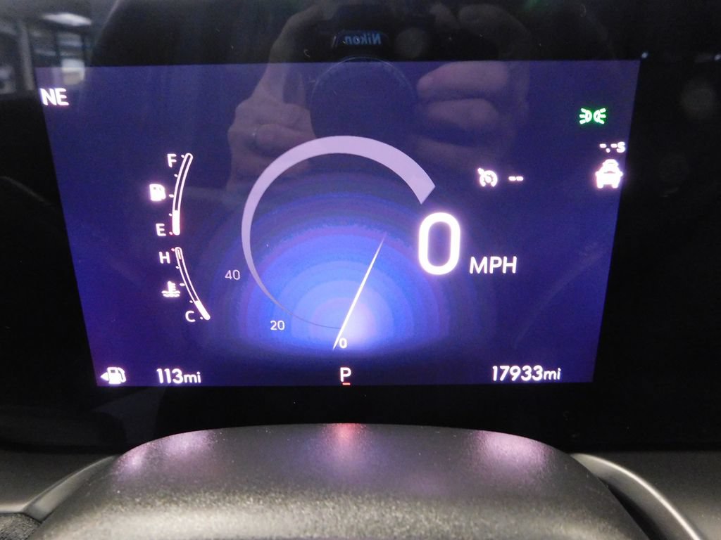 Used 2025 Buick Encore GX Preferred FWD image 24