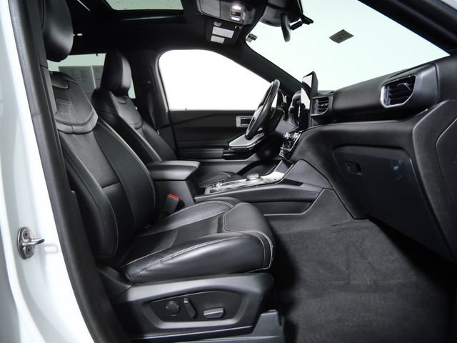 Certified 2022 Ford Explorer ST w/ Equipment Group 401A AWD/4WD image 11
