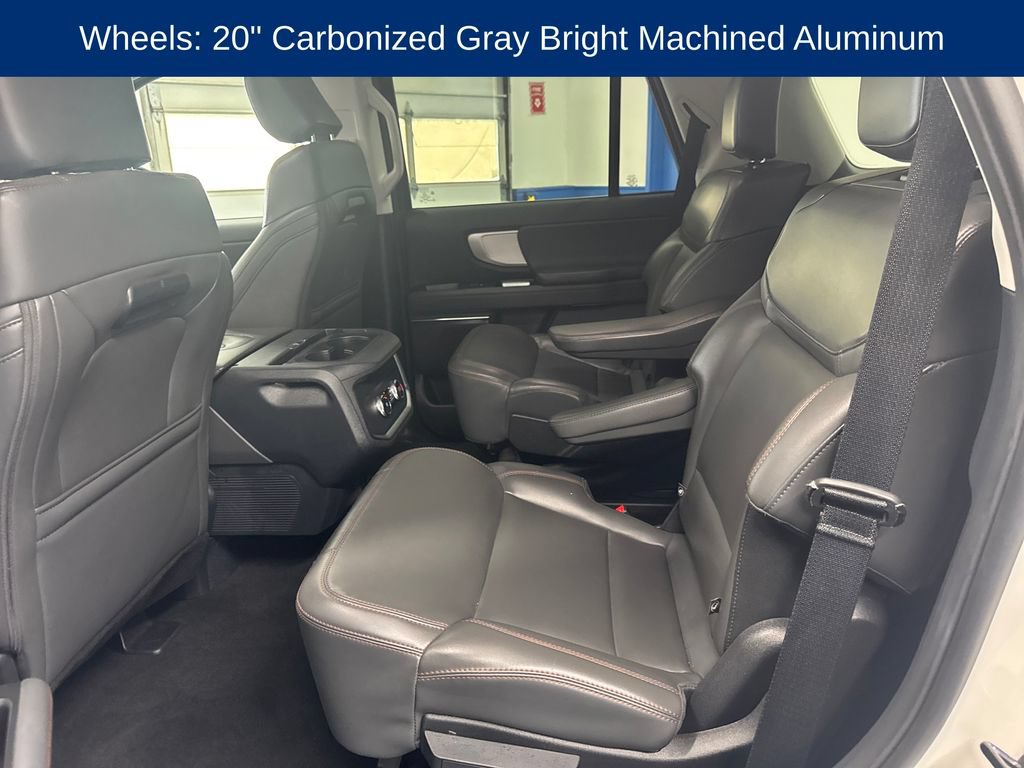 Certified 2025 Ford Expedition Active AWD/4WD image 29