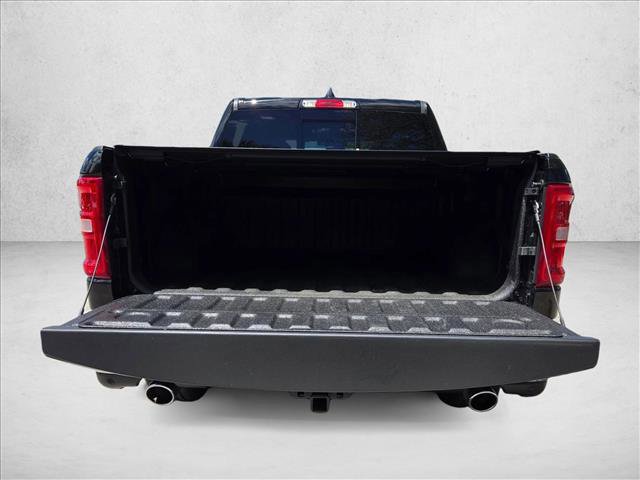 Used 2025 RAM 1500 Laramie AWD/4WD image 6