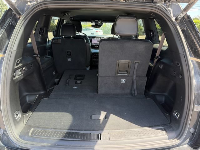 Used 2025 Jeep Grand Cherokee L Limited AWD/4WD image 32
