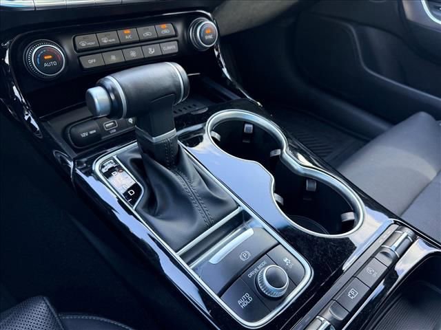 Used 2023 Kia Stinger GT-Line w/ Sun & Sound Package RWD image 17