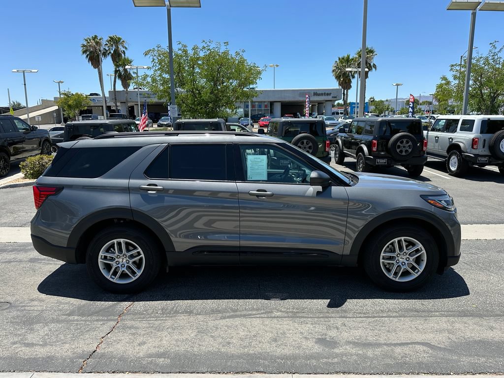 Certified 2026 Ford Explorer Active w/ Active Comfort Package RWD image 9