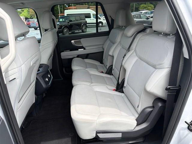 Certified 2025 Ford Expedition Max Platinum AWD/4WD image 21