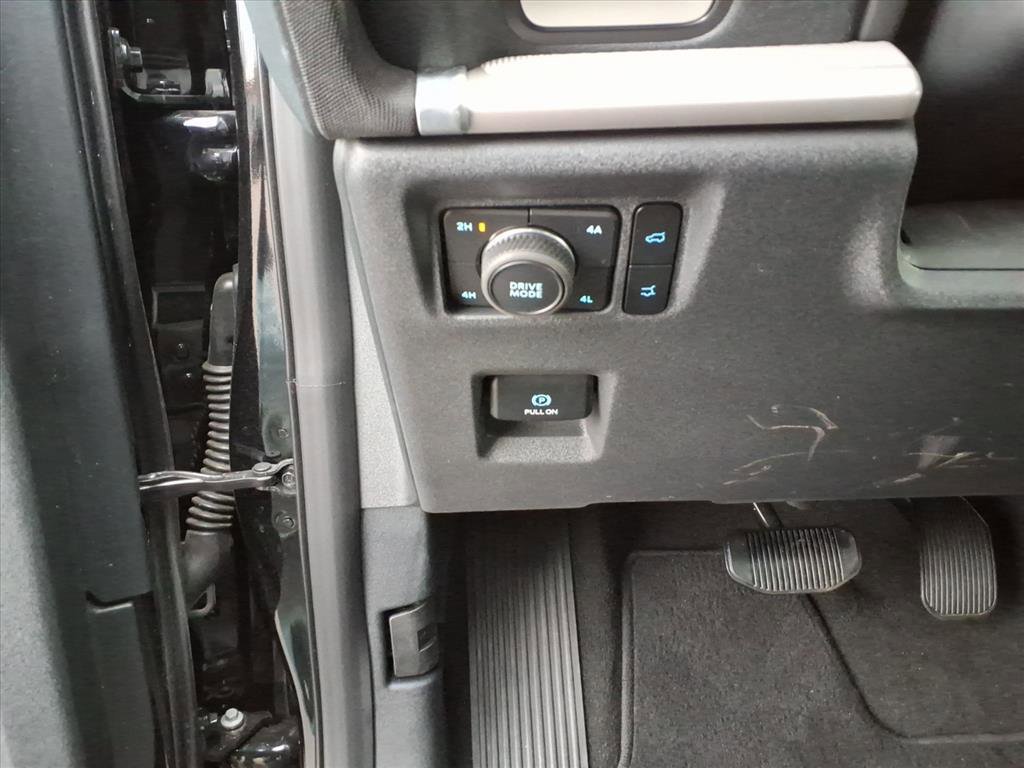 Certified 2025 Ford Expedition Active AWD/4WD image 12