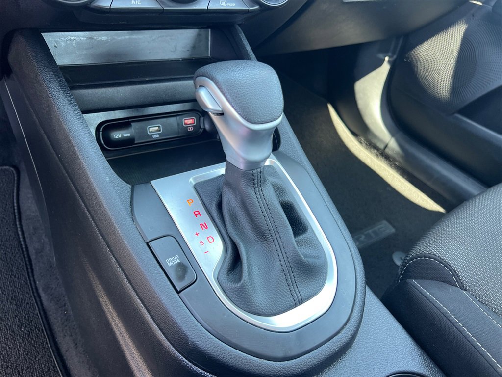 Used 2024 Kia Forte LXS image 32