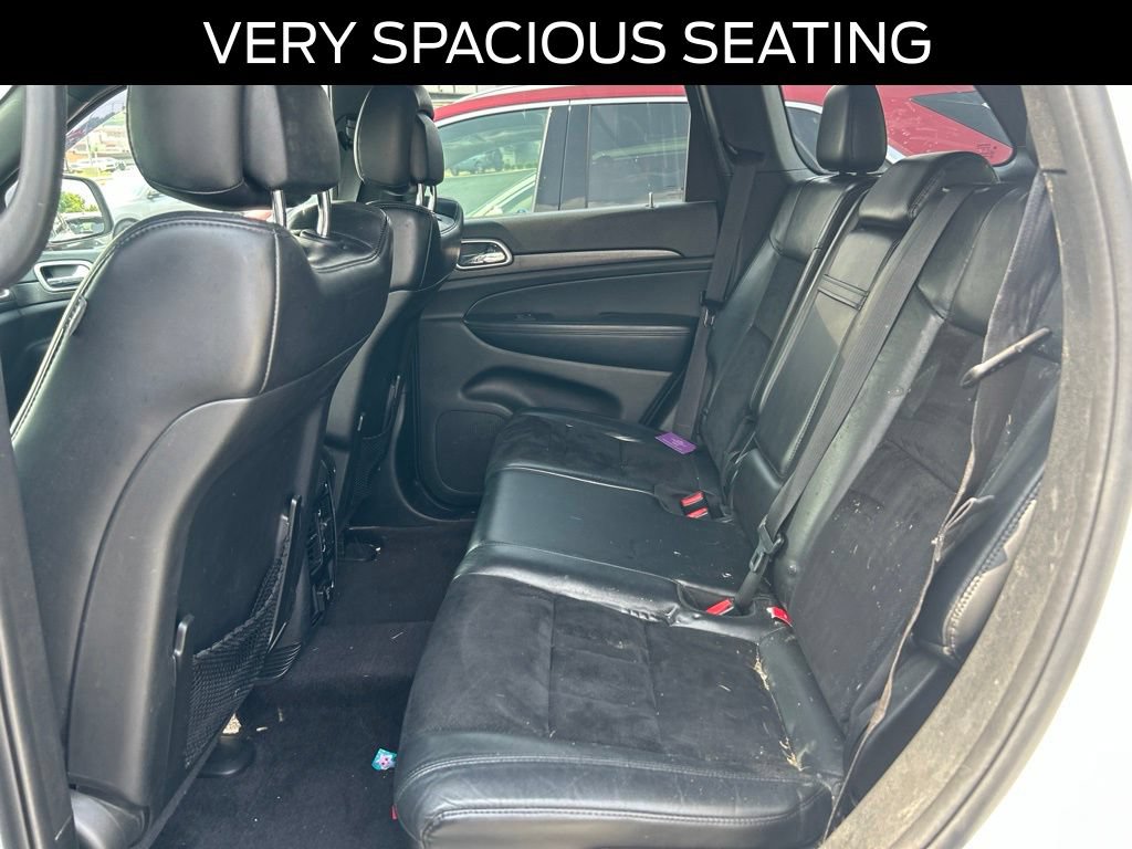 Used 2018 Jeep Grand Cherokee Altitude AWD/4WD image 24