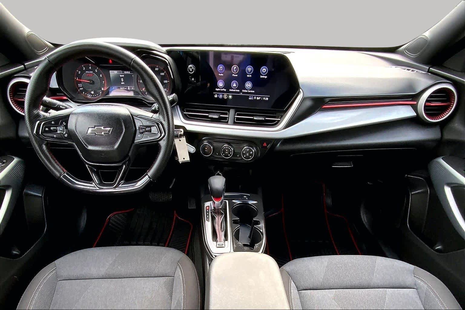 Used 2024 Chevrolet Trax RS w/ Driver Confidence Package FWD image 14
