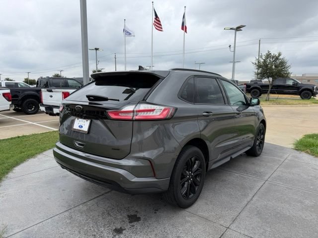 Certified 2024 Ford Edge SE w/ Black Appearance Package AWD/4WD image 7