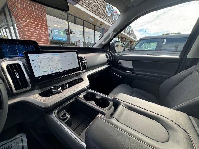 Certified 2025 Ford Expedition Max Active AWD/4WD image 24