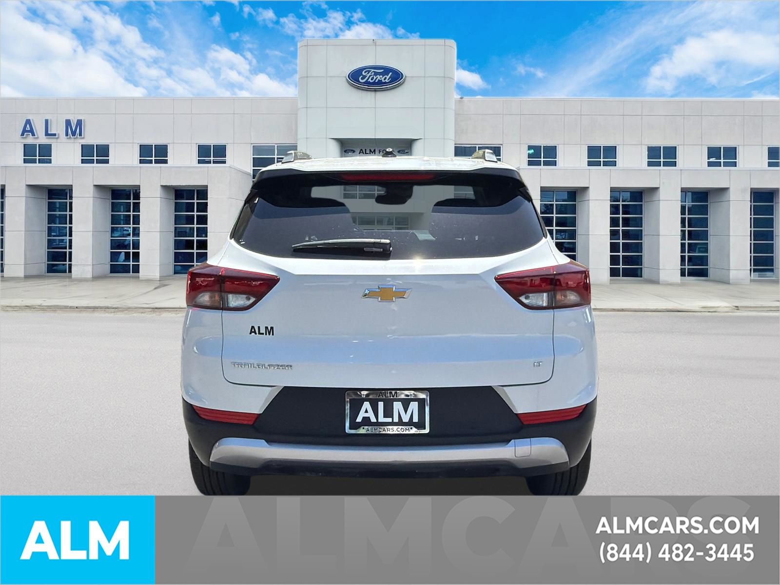 Used 2026 Chevrolet TrailBlazer LT w/ LT Cold Weather Package FWD image 6