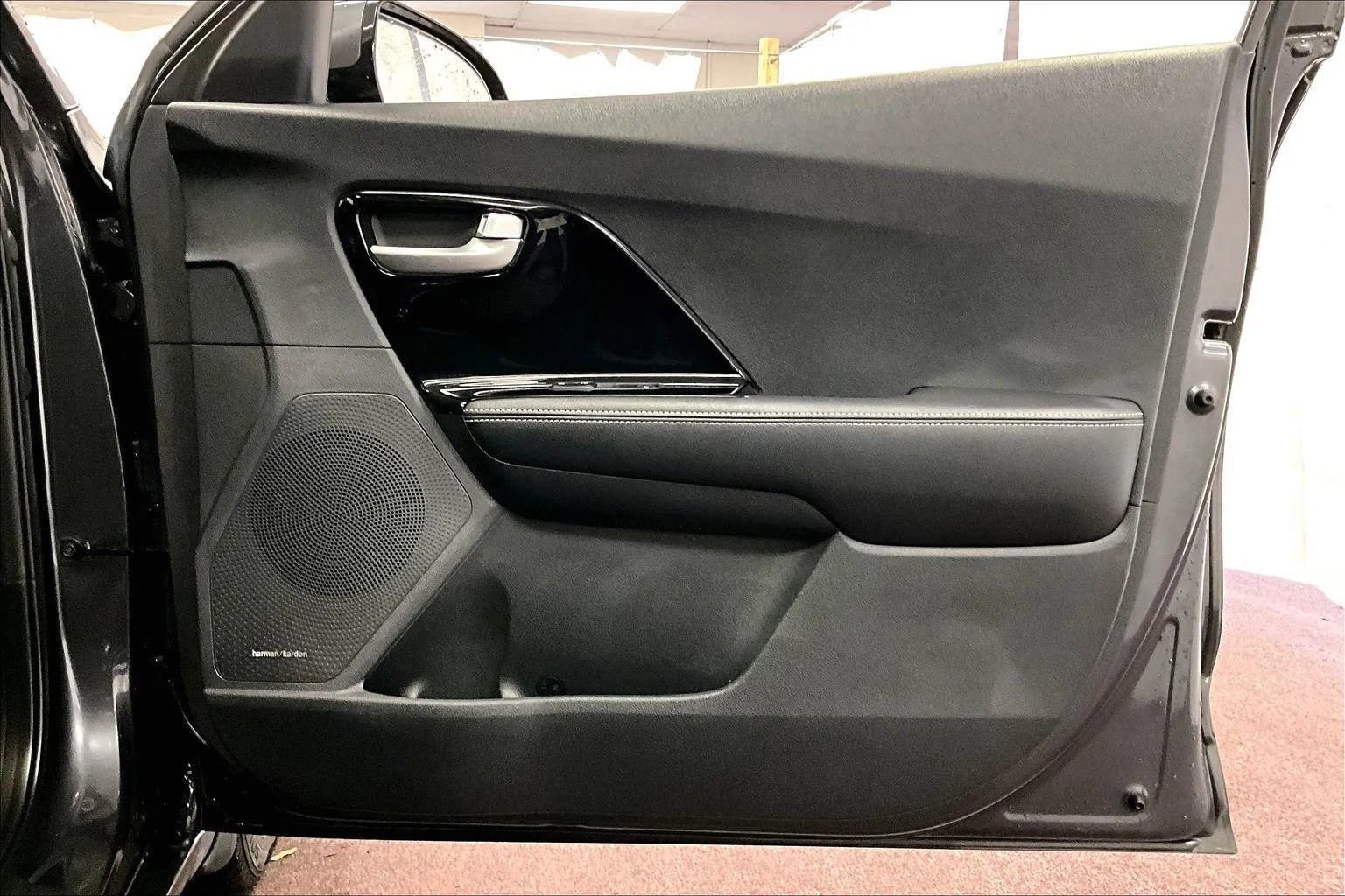 Used 2018 Kia Niro EX w/ Option Group 020 image 23