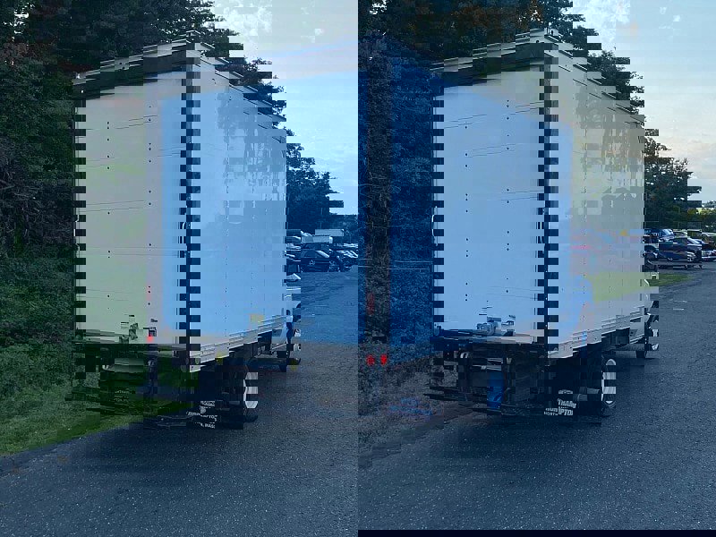 Certified 2021 Ford E-450 and Econoline 450 Super Duty w/ Power Windows & Locks Group image 5