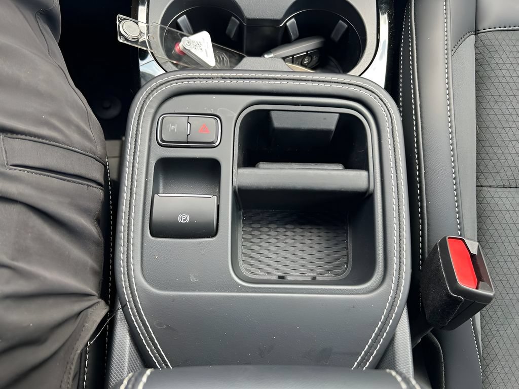 Certified 2025 Ford Mustang Mach-E GT AWD/4WD image 17