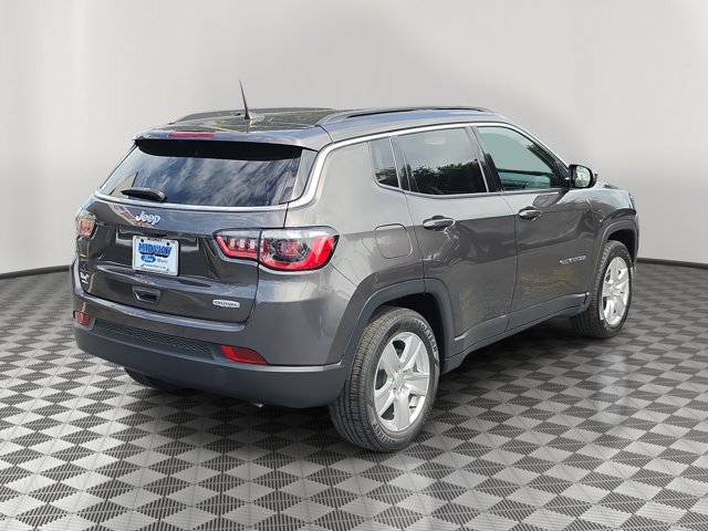 Used 2022 Jeep Compass Latitude w/ Sun and Sound Group FWD image 6