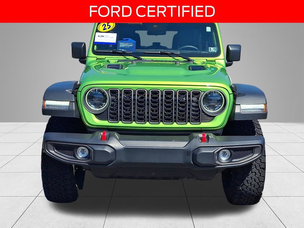 Used 2025 Jeep Wrangler Unlimited Rubicon w/ Safety Group AWD/4WD image 7