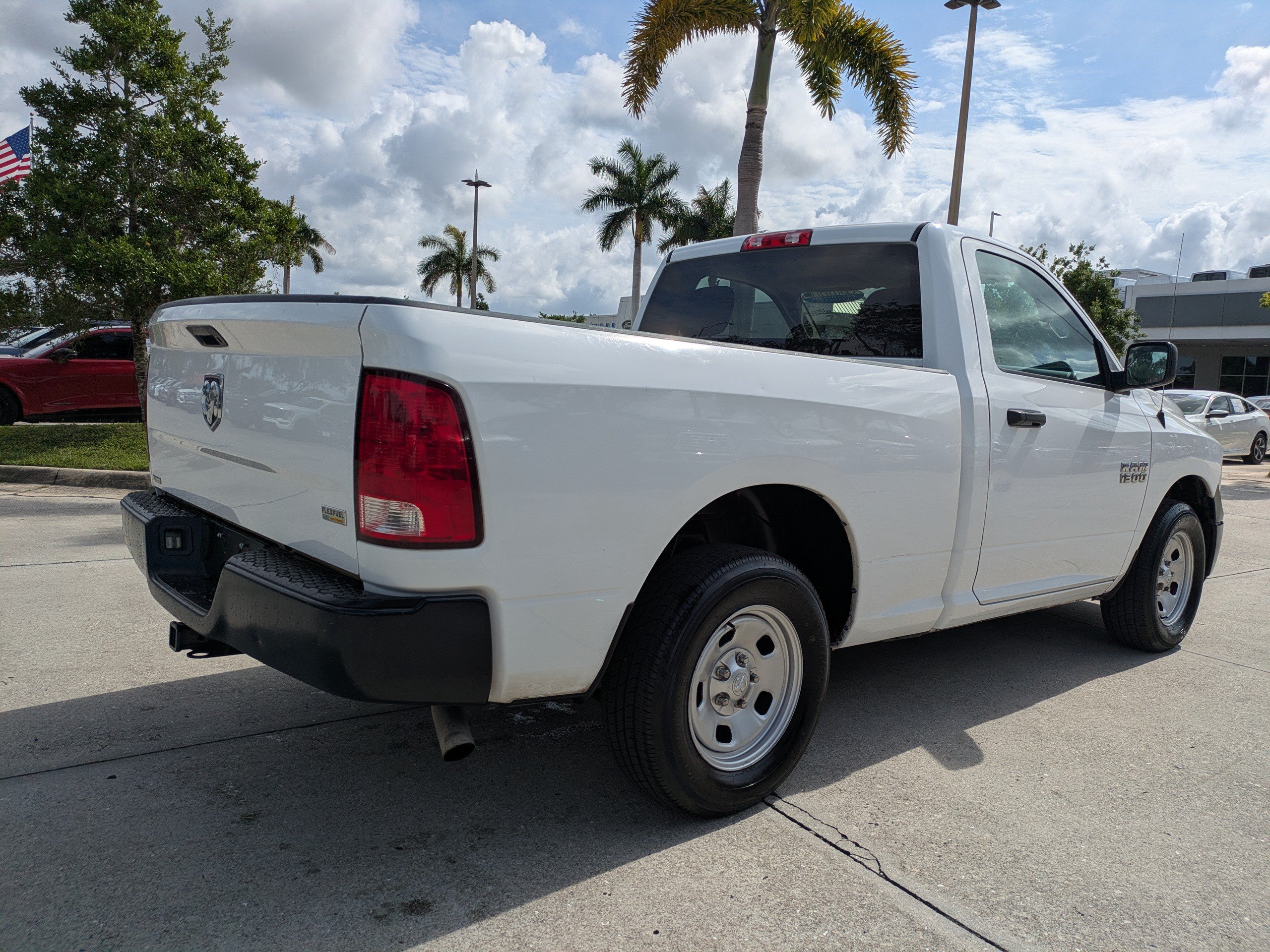 Used 2018 RAM 1500 Tradesman w/ Power & Remote Entry Group RWD image 4