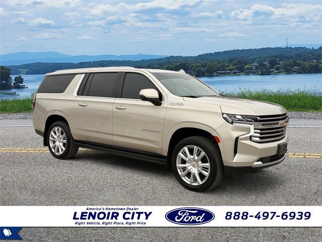 Used 2023 Chevrolet Suburban High Country image 7