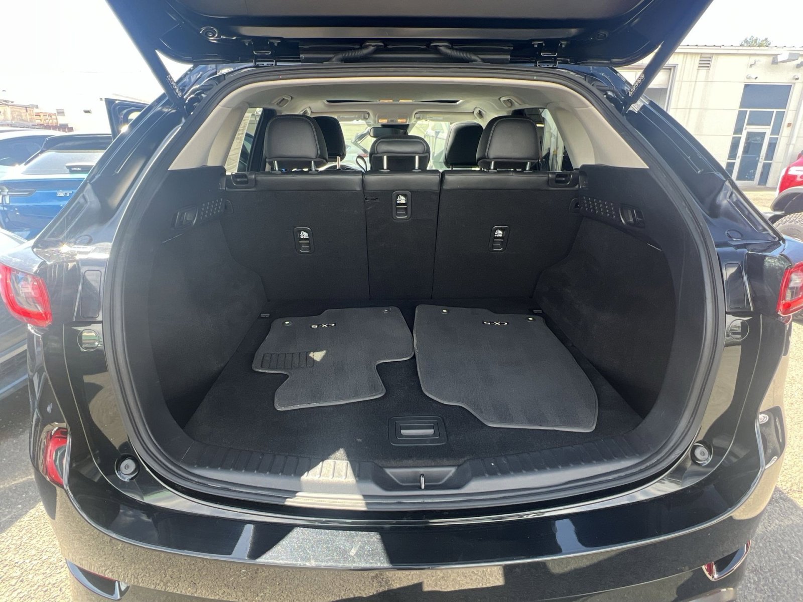 Used 2025 MAZDA CX-5 AWD 2.5 S w/ Preferred Package image 33