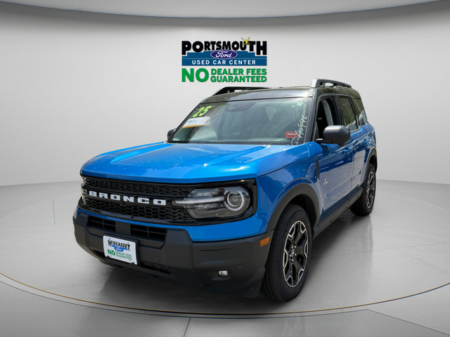 Certified 2025 Ford Bronco Sport Outer Banks w/ Outer Banks Tech Package+ AWD/4WD image 24