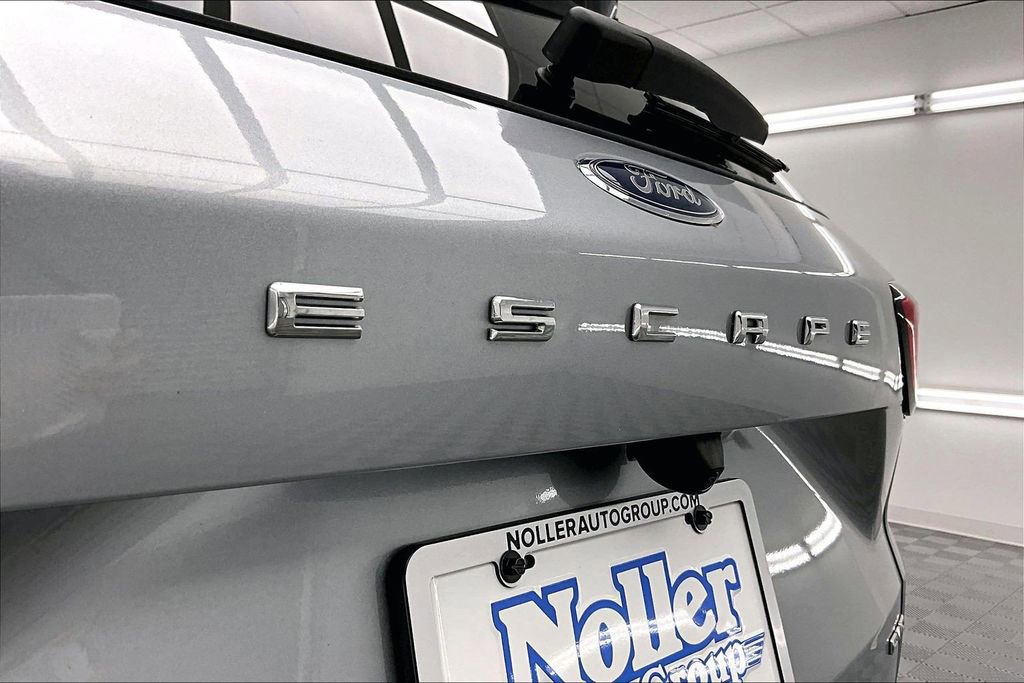 Certified 2023 Ford Escape ST-Line Elite image 10