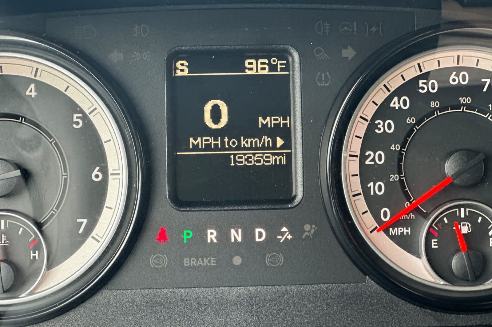 Used 2018 RAM 1500 Express w/ Express Value Package AWD/4WD image 23