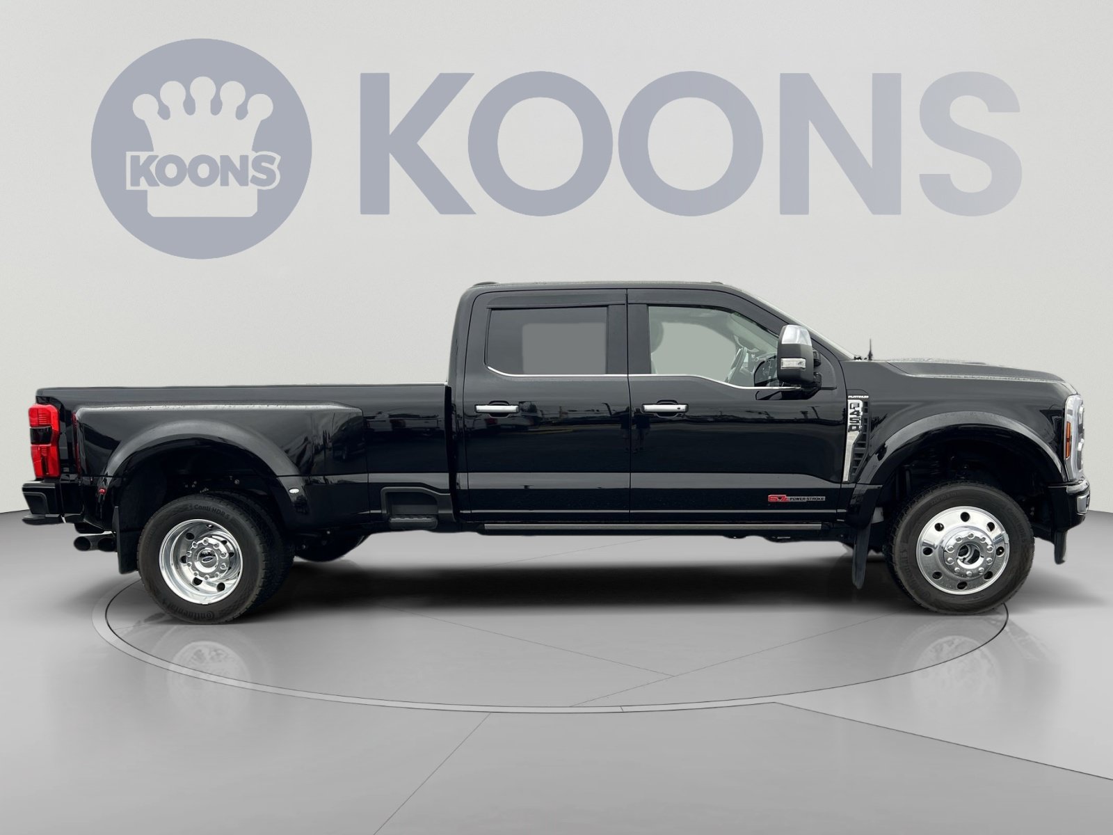 Certified 2026 Ford F450 Platinum w/ Platinum Plus Package AWD/4WD image 8