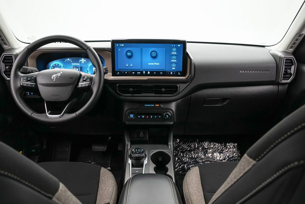 Certified 2025 Ford Bronco Sport Big Bend w/ Convenience Package image 15