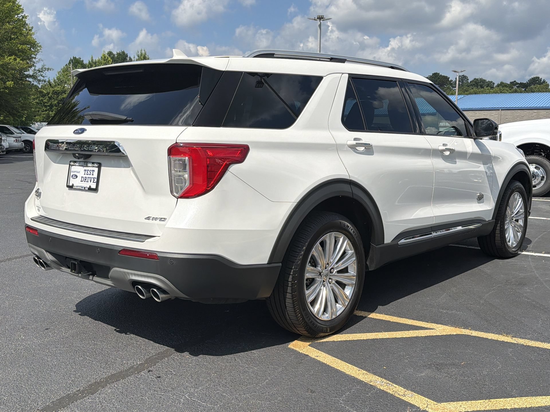 Certified 2021 Ford Explorer King Ranch w/ Premium Technology Package AWD/4WD image 34