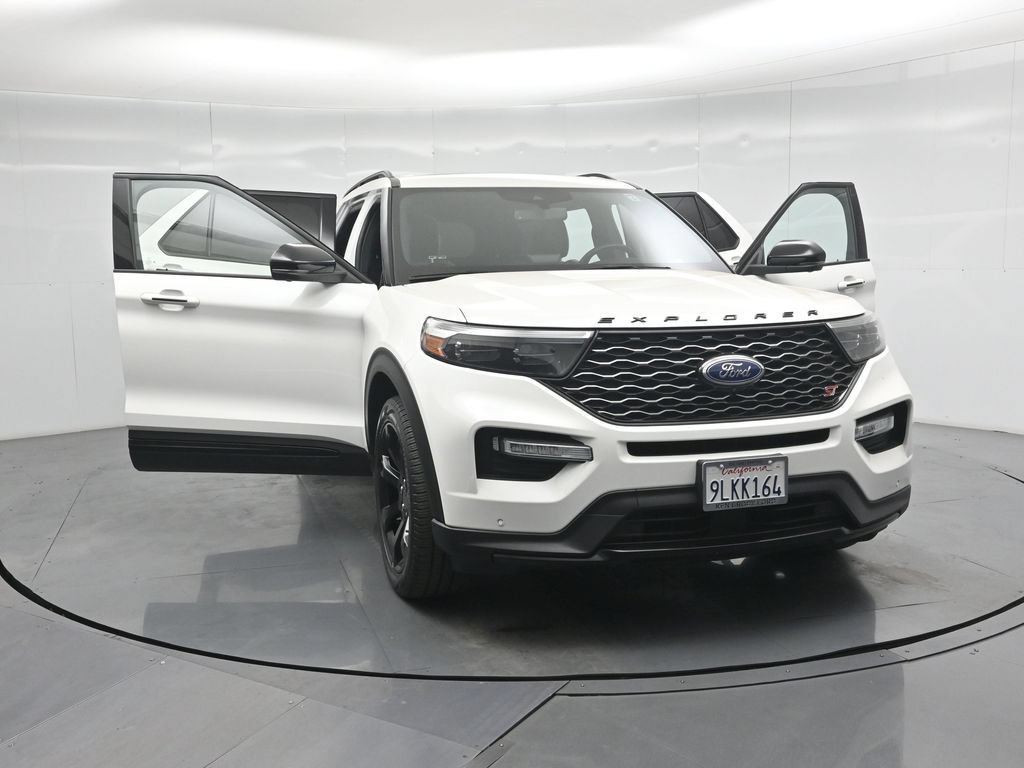 Certified 2023 Ford Explorer ST w/ Equipment Group 401A AWD/4WD image 31