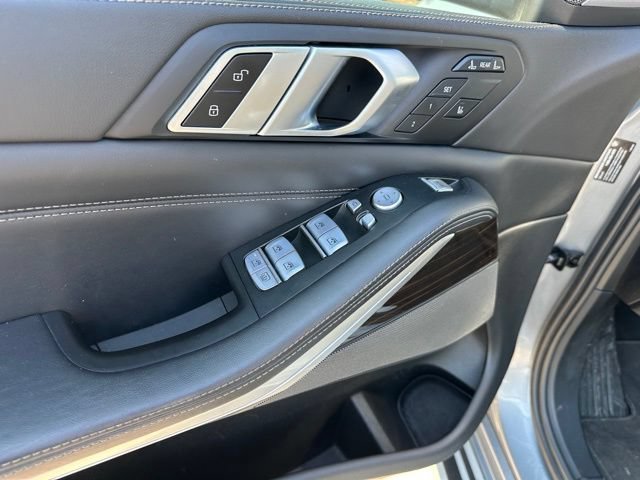 Used 2023 BMW X7 xDrive40i w/ Premium Package AWD/4WD image 22