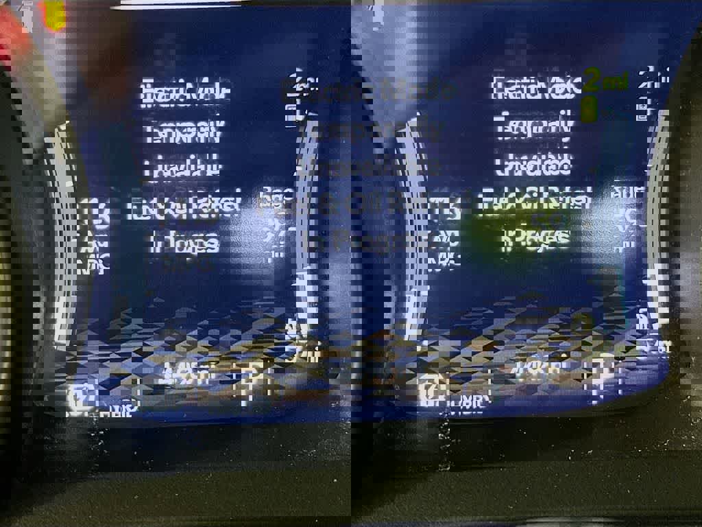 Used 2024 Jeep Wrangler Sahara image 23