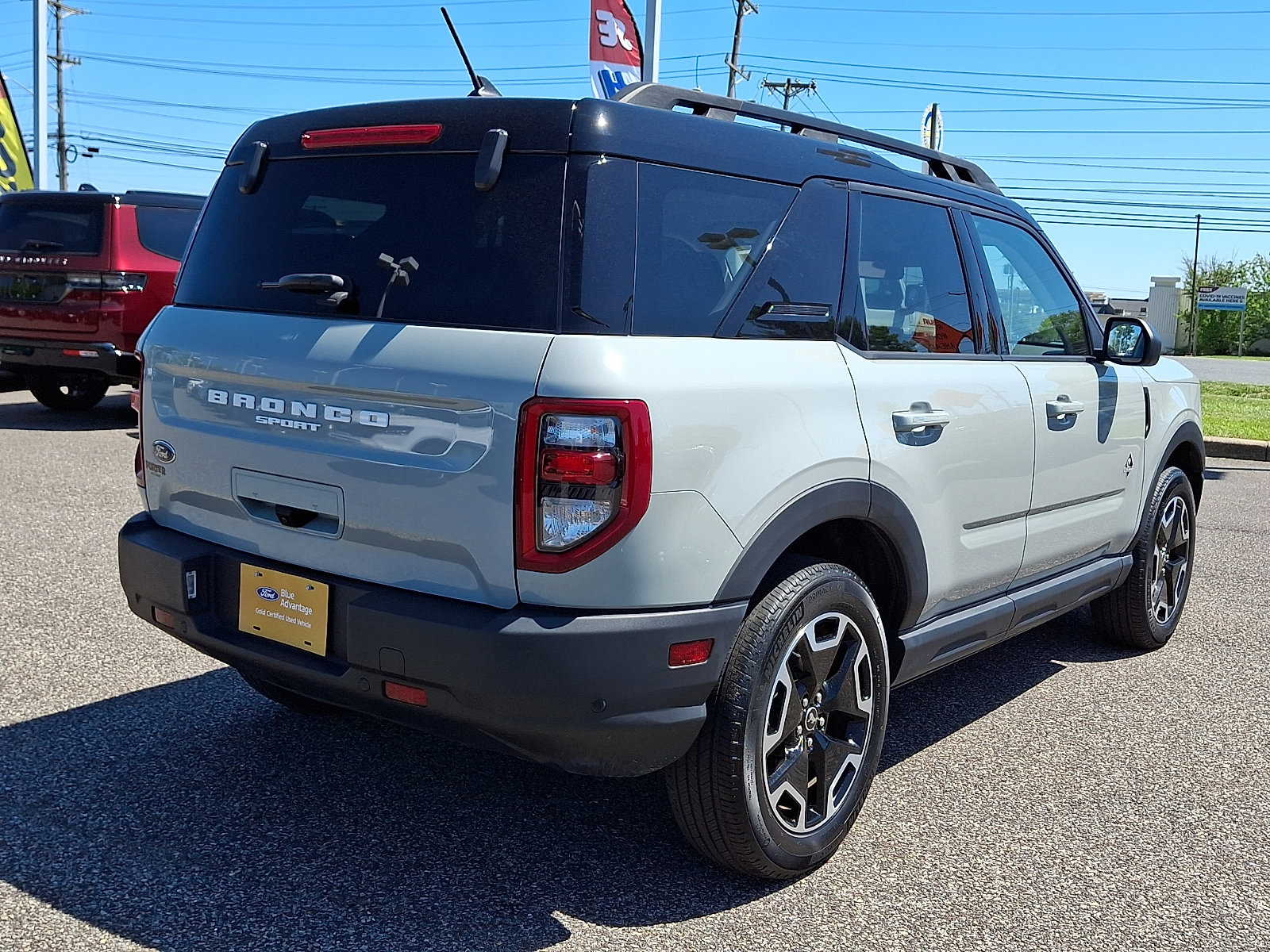 Certified 2023 Ford Bronco Sport Outer Banks w/ Tech Package AWD/4WD image 10