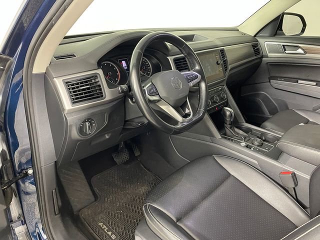 Used 2021 Volkswagen Atlas SE image 3