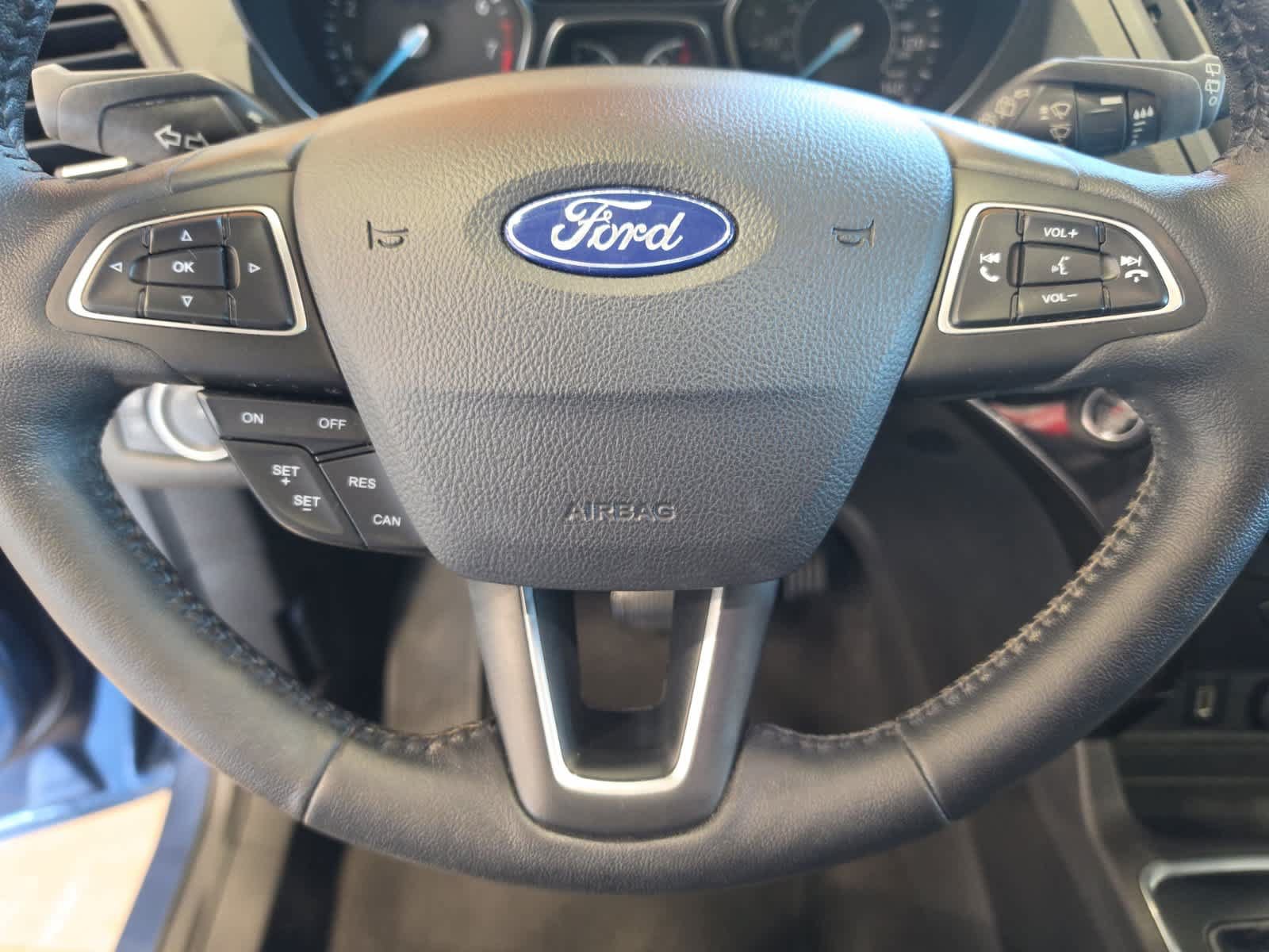 Certified 2018 Ford Escape Titanium AWD/4WD image 21