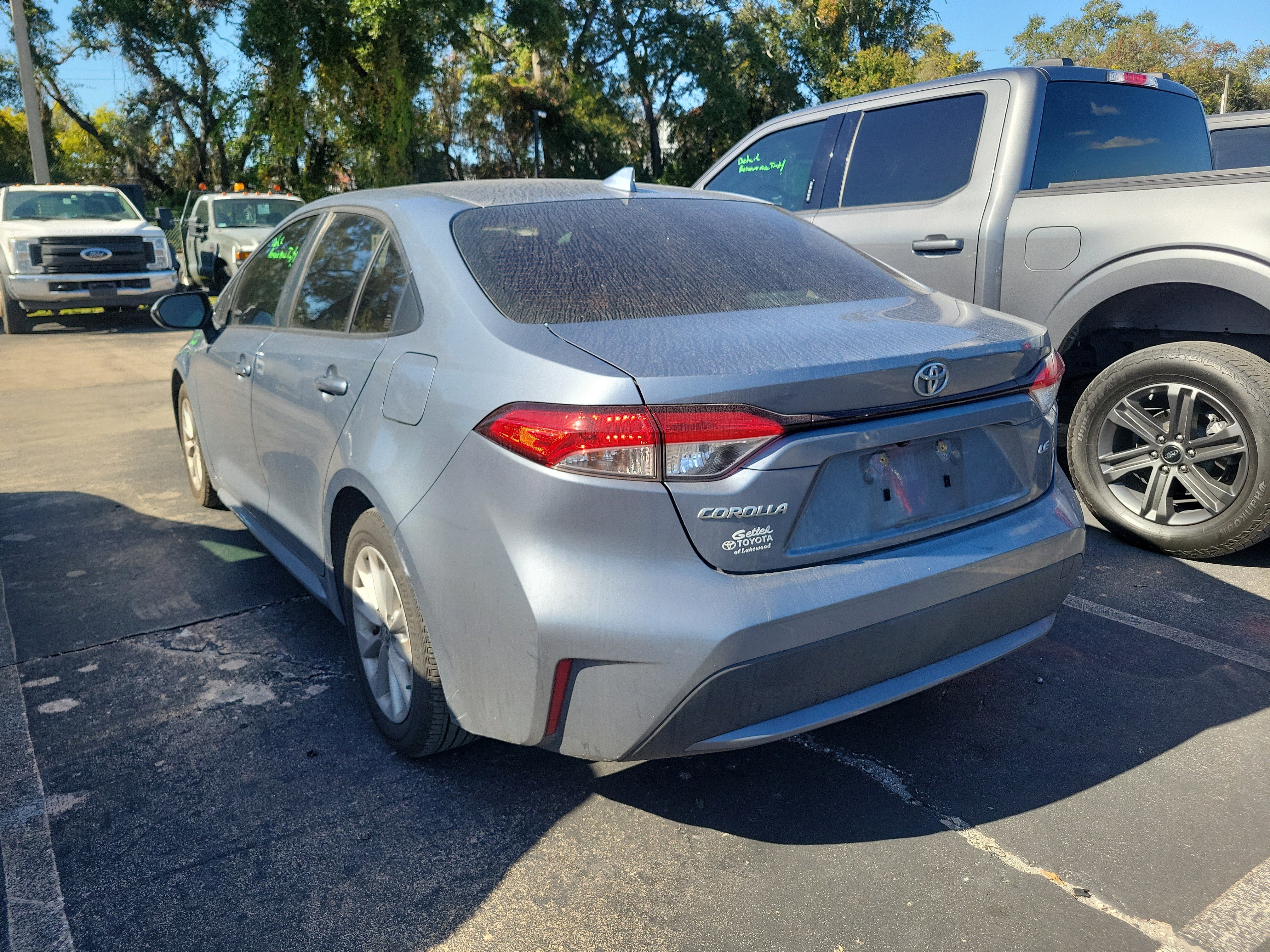 Used 2021 Toyota Corolla LE image 5