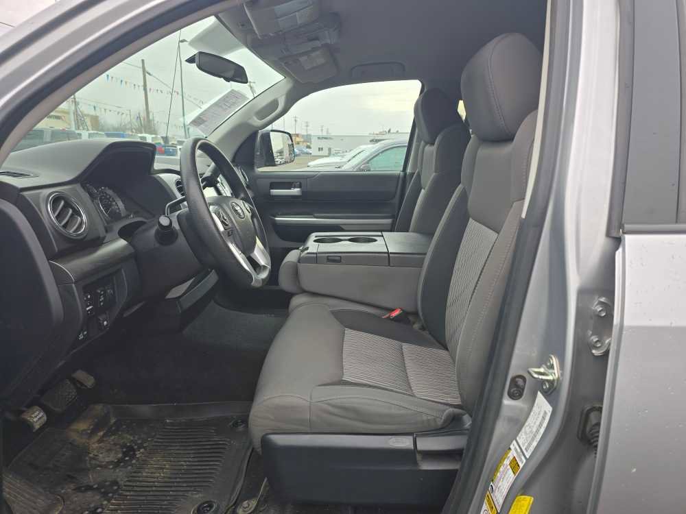 Used 2017 Toyota Tundra SR5 image 10