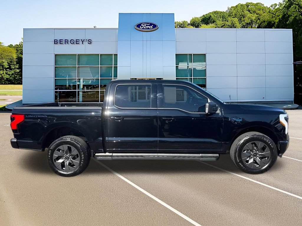 Certified 2024 Ford F150 Lightning Flash AWD/4WD image 13