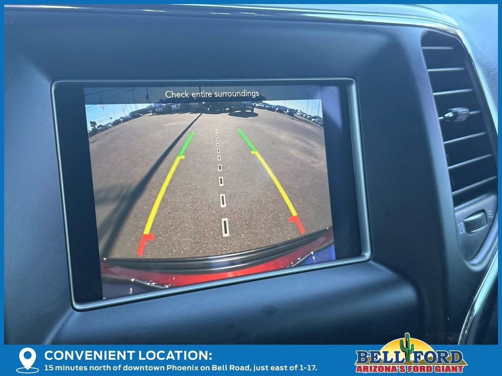 Used 2021 Jeep Grand Cherokee Laredo image 26